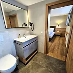 Apartamento 183 *