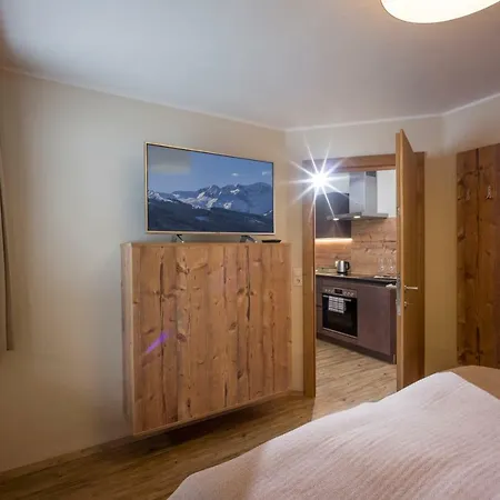 183 Apartment